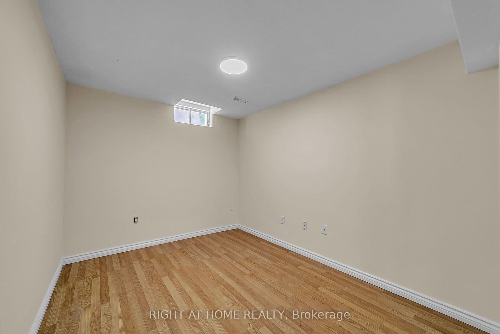 47 Medoc ( Basement) Place thumbnail 19