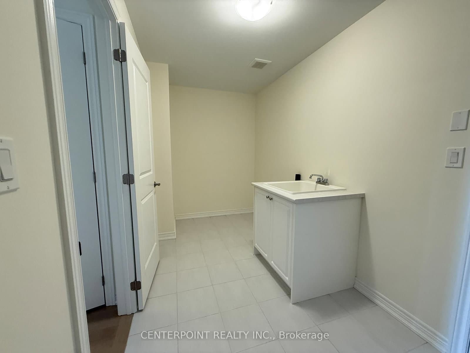42 Selina Rose Street S, Unit 107-4 thumbnail 18