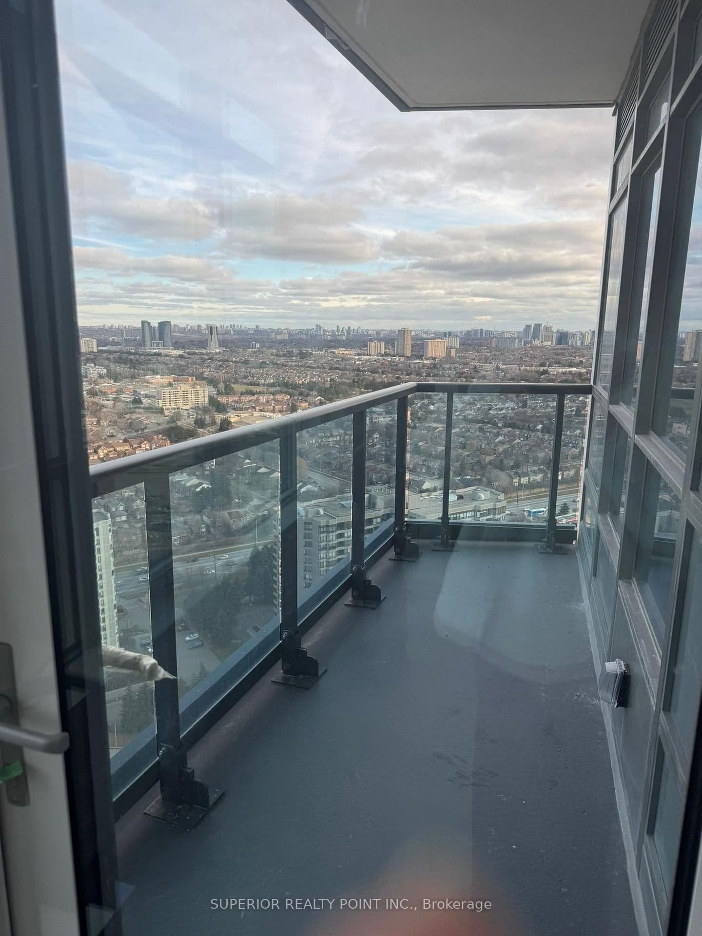 30 Upper Mall Way, Unit 3310 thumbnail 14