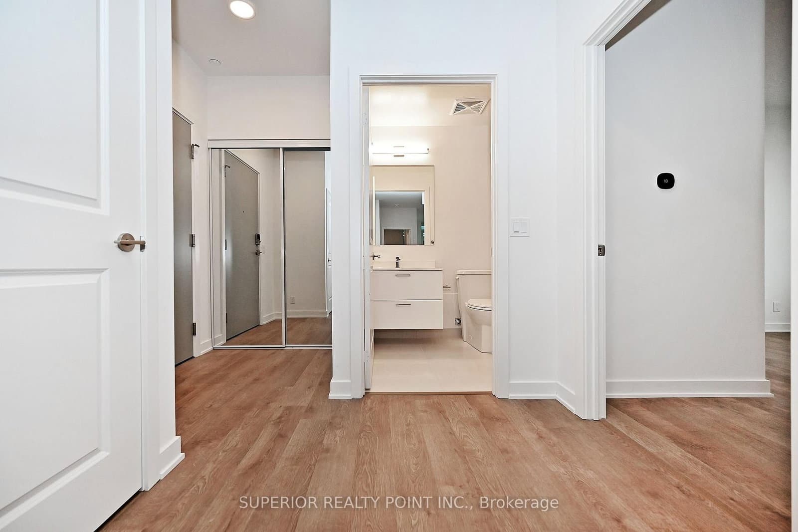 30 Upper Mall Way, Unit A214 thumbnail 35