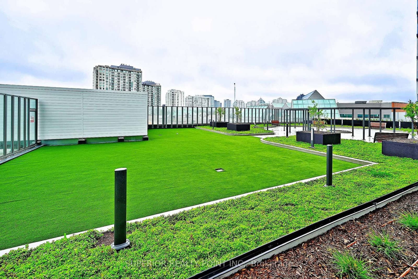 30 Upper Mall Way, Unit A214 thumbnail 43