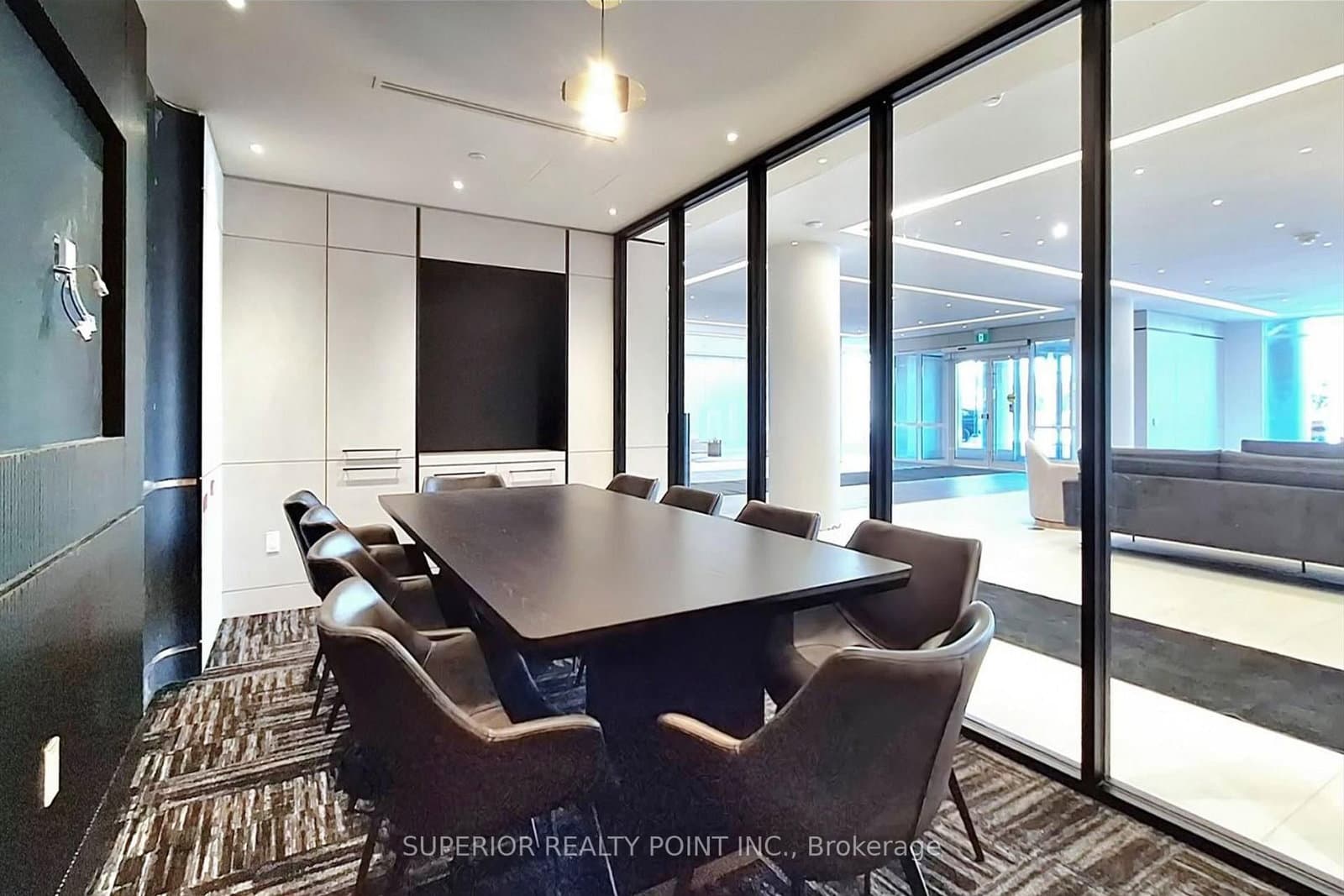30 Upper Mall Way, Unit A214 thumbnail 49
