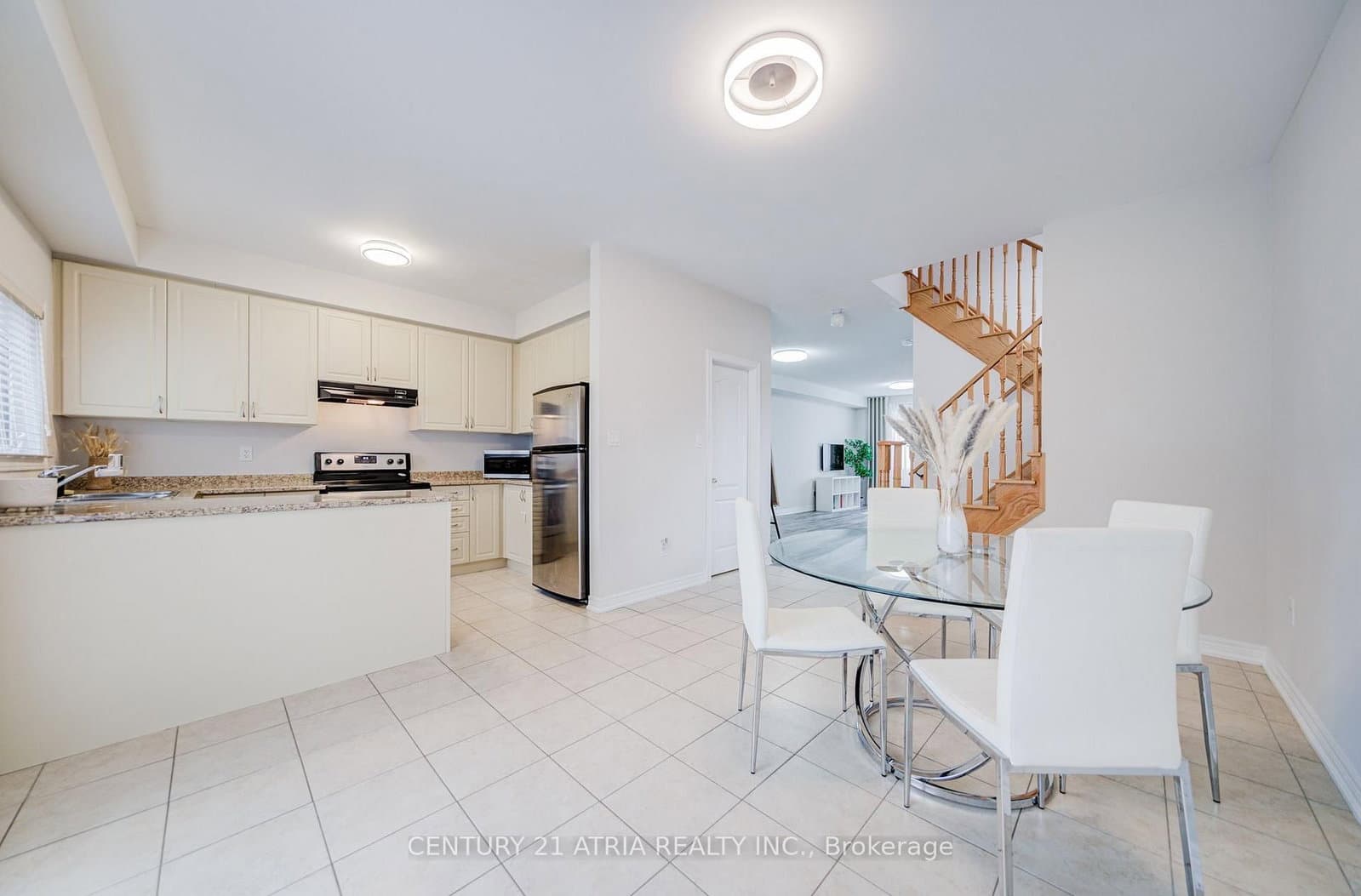 25 Matthewson Avenue thumbnail 19