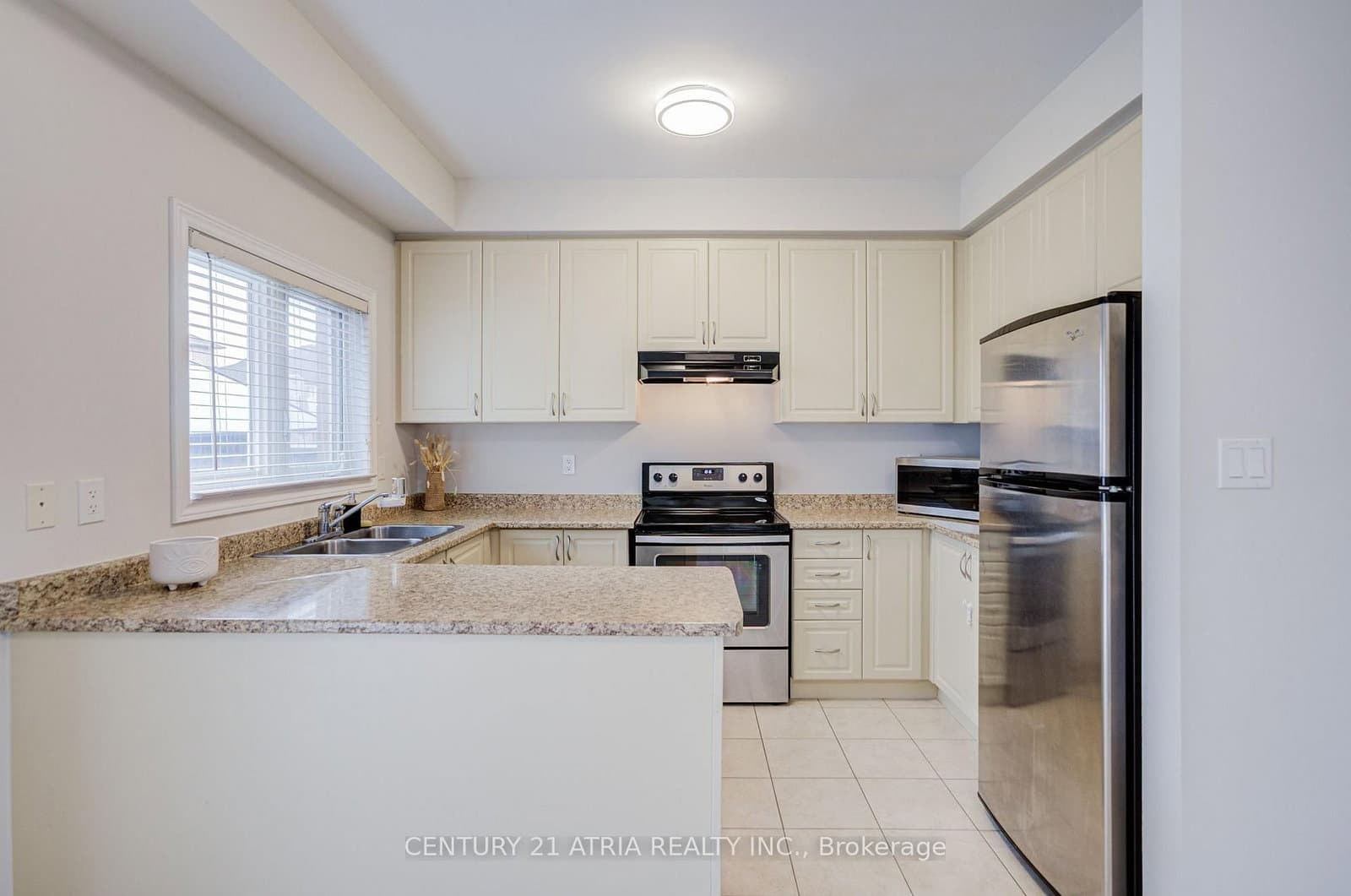 25 Matthewson Avenue thumbnail 20