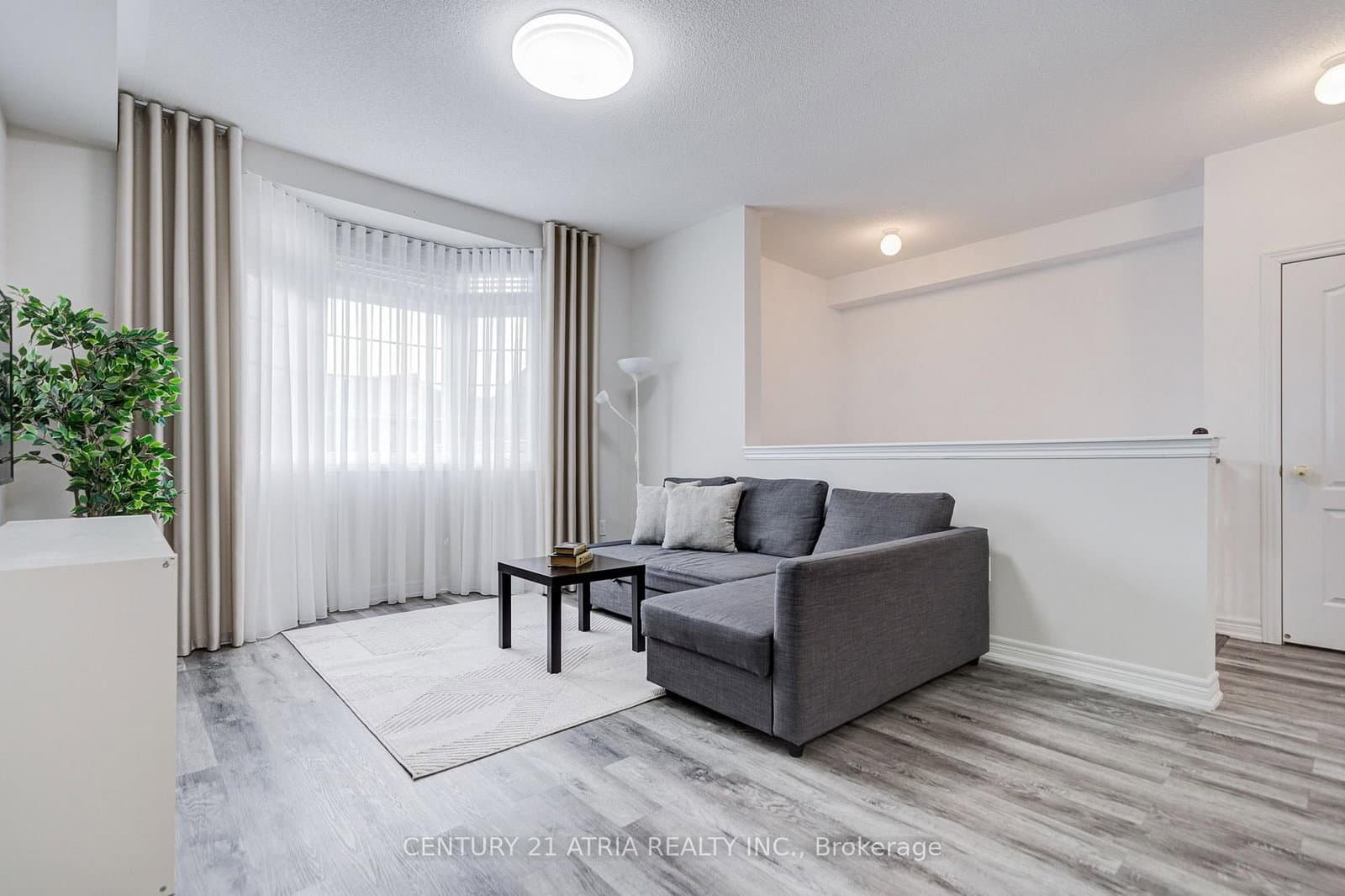 25 Matthewson Avenue thumbnail 9