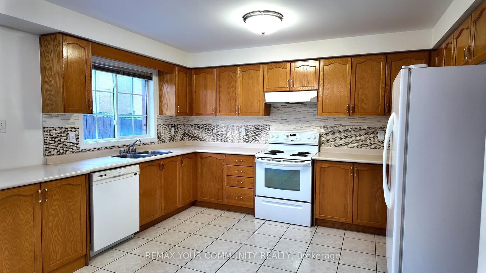 120 Santina Street, Unit Main thumbnail 10