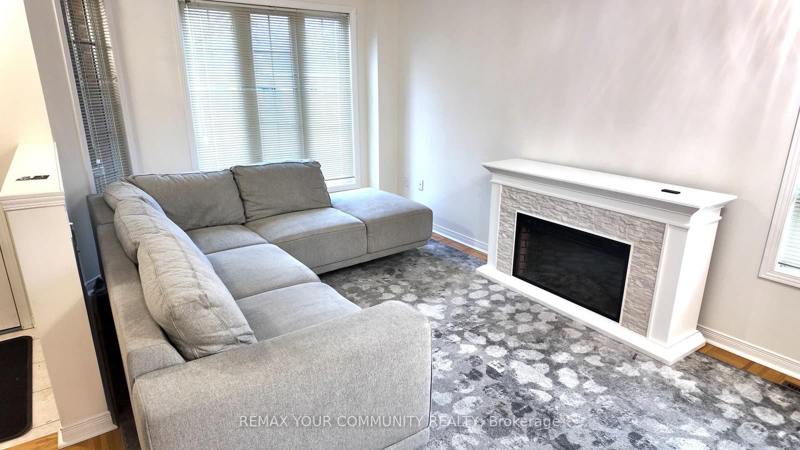 120 Santina Street, Unit Main thumbnail 4