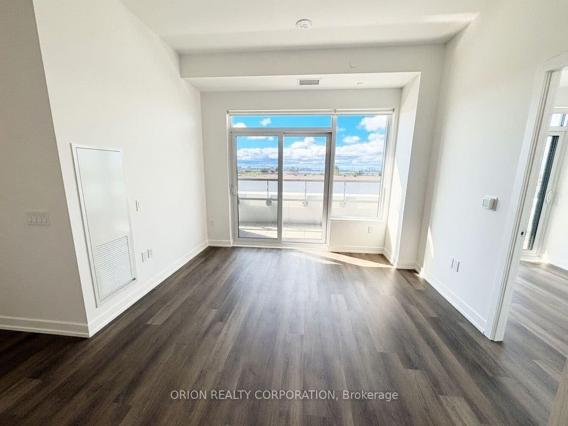 21 Meadowdale Road, Unit 302 - Image 1