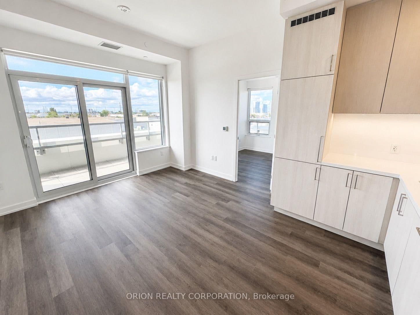 21 Meadowdale Road, Unit 302 thumbnail 9