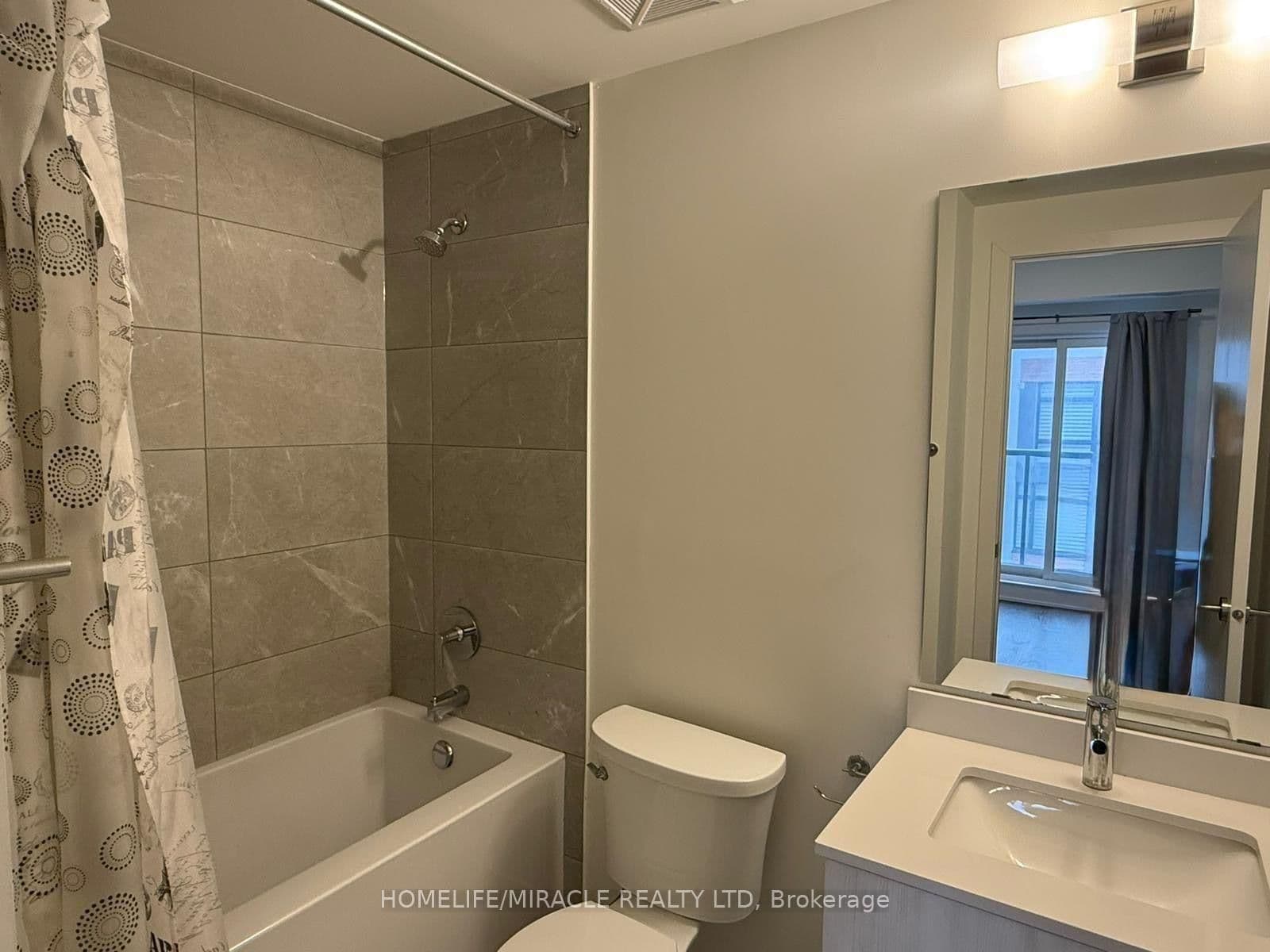 2 Steckley House Lane, Unit 924 thumbnail 8