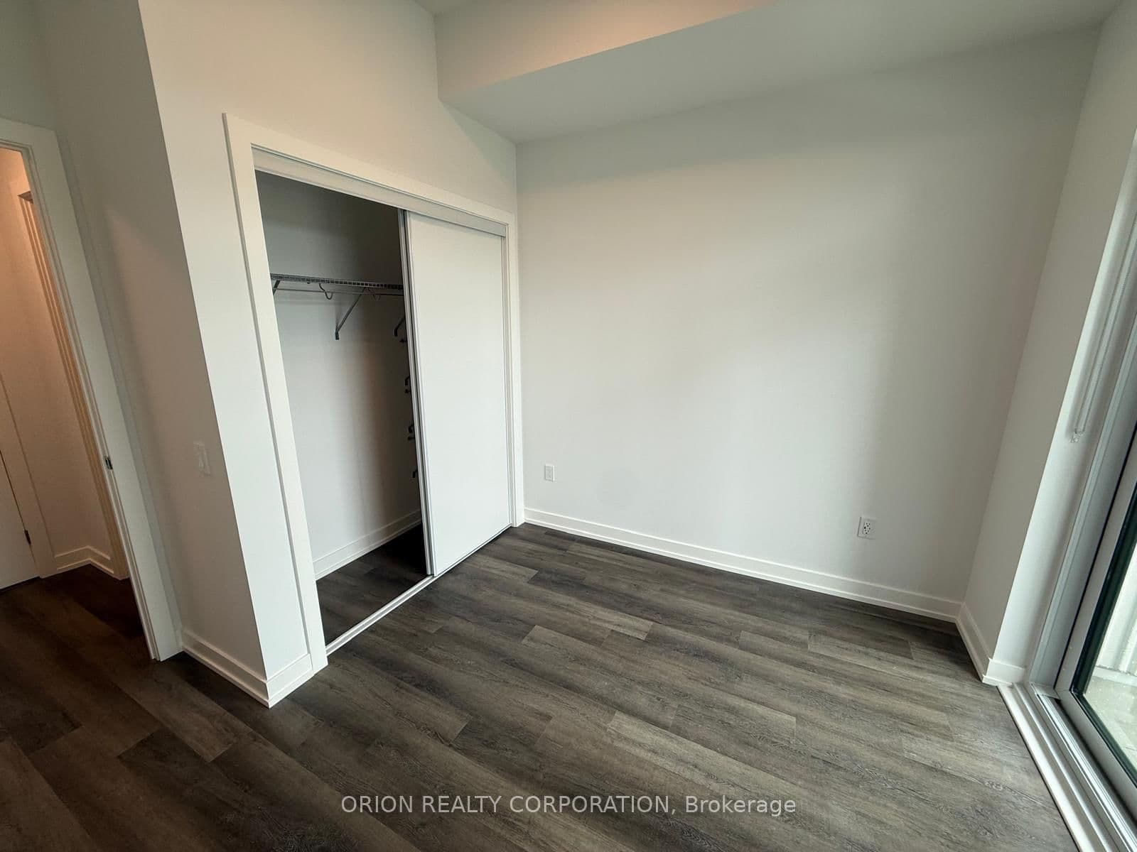 21 Meadowdale Road, Unit 305 thumbnail 12