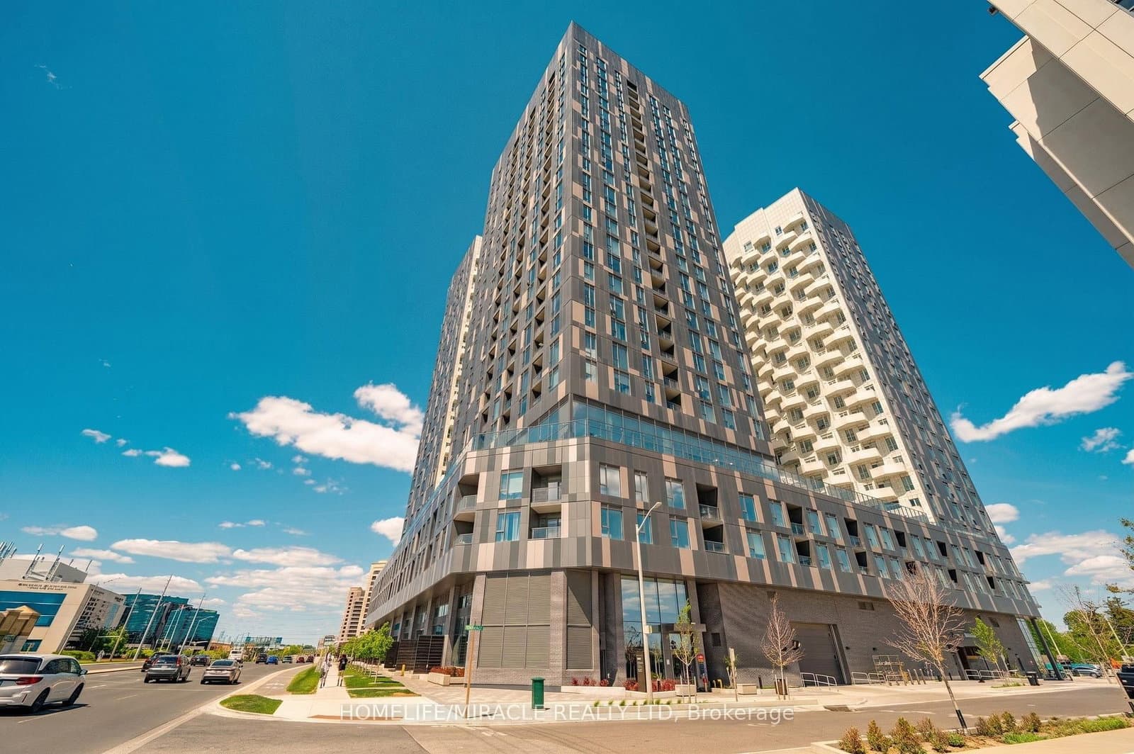 #813 - 10 Abeja Street