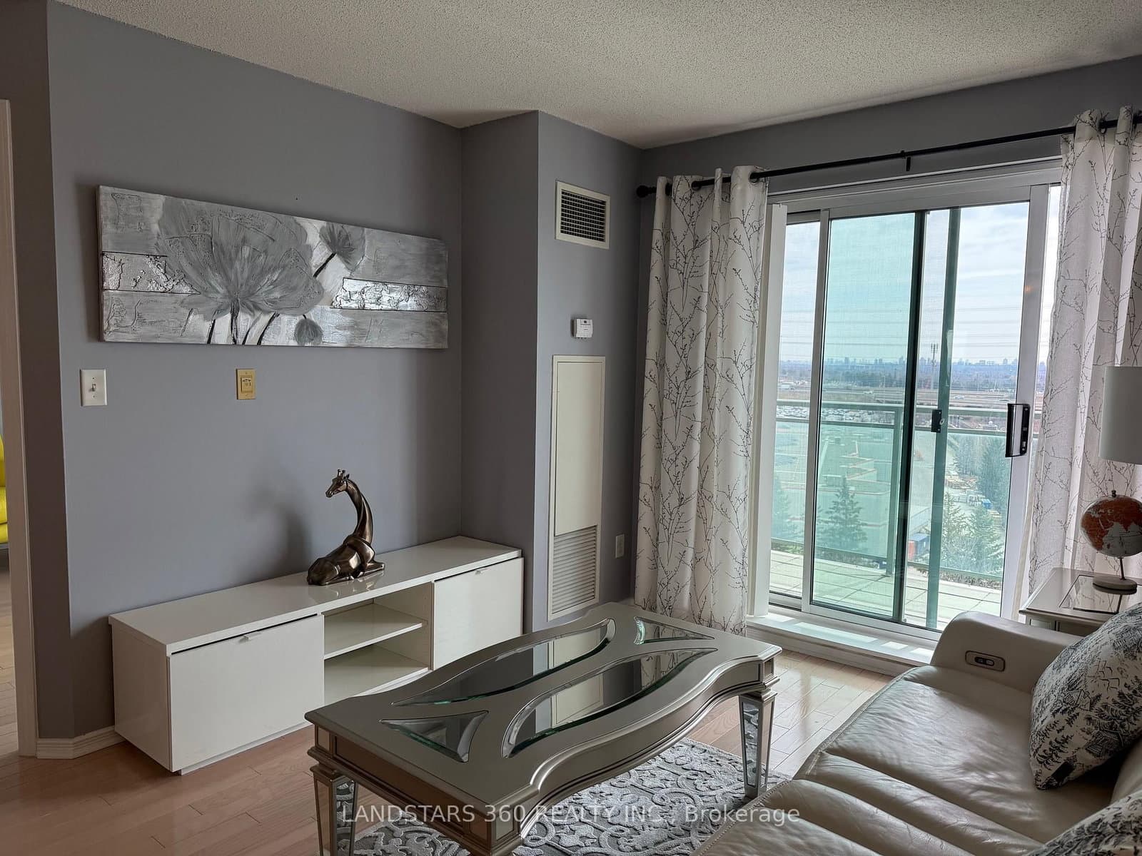 39 Oneida Crescent, Unit 906 thumbnail 8