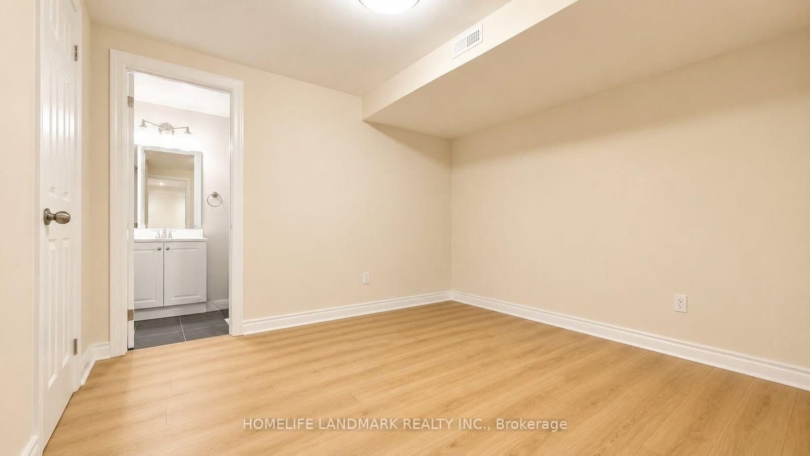 29 WOODRUFF Road thumbnail 12