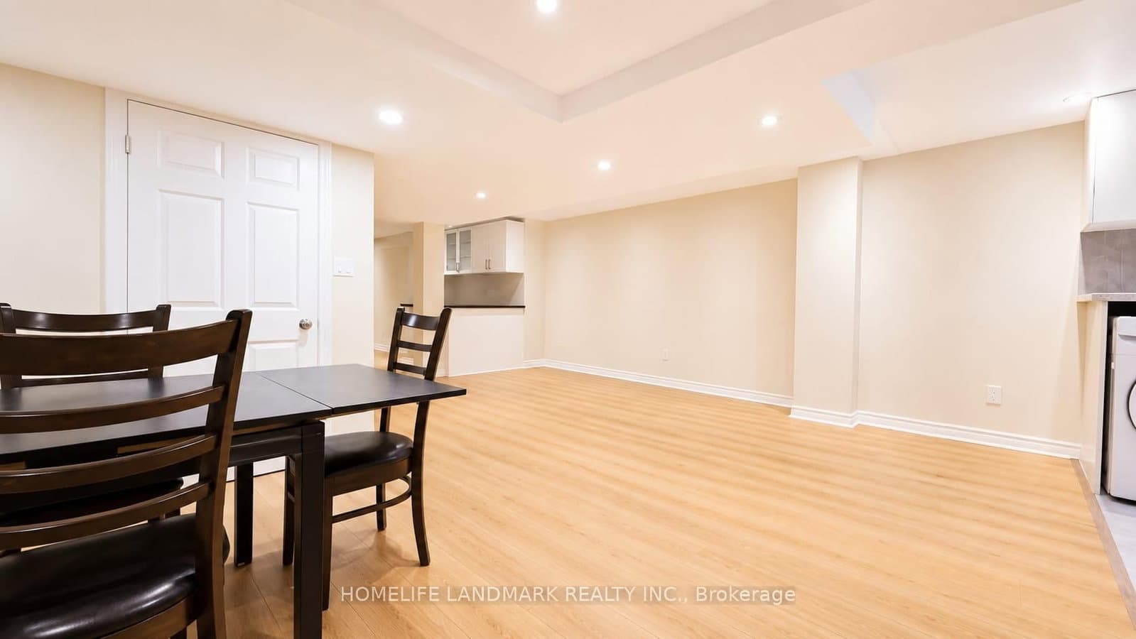 29 WOODRUFF Road thumbnail 9