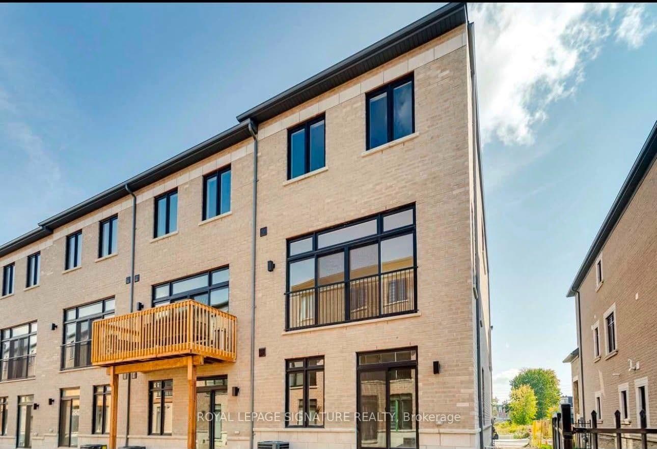 120 Sandwell Street thumbnail 10