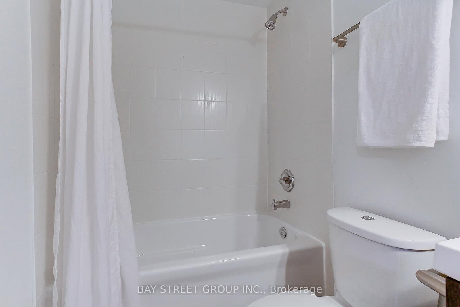 28 Prince Regent Street, Unit PH8 thumbnail 25