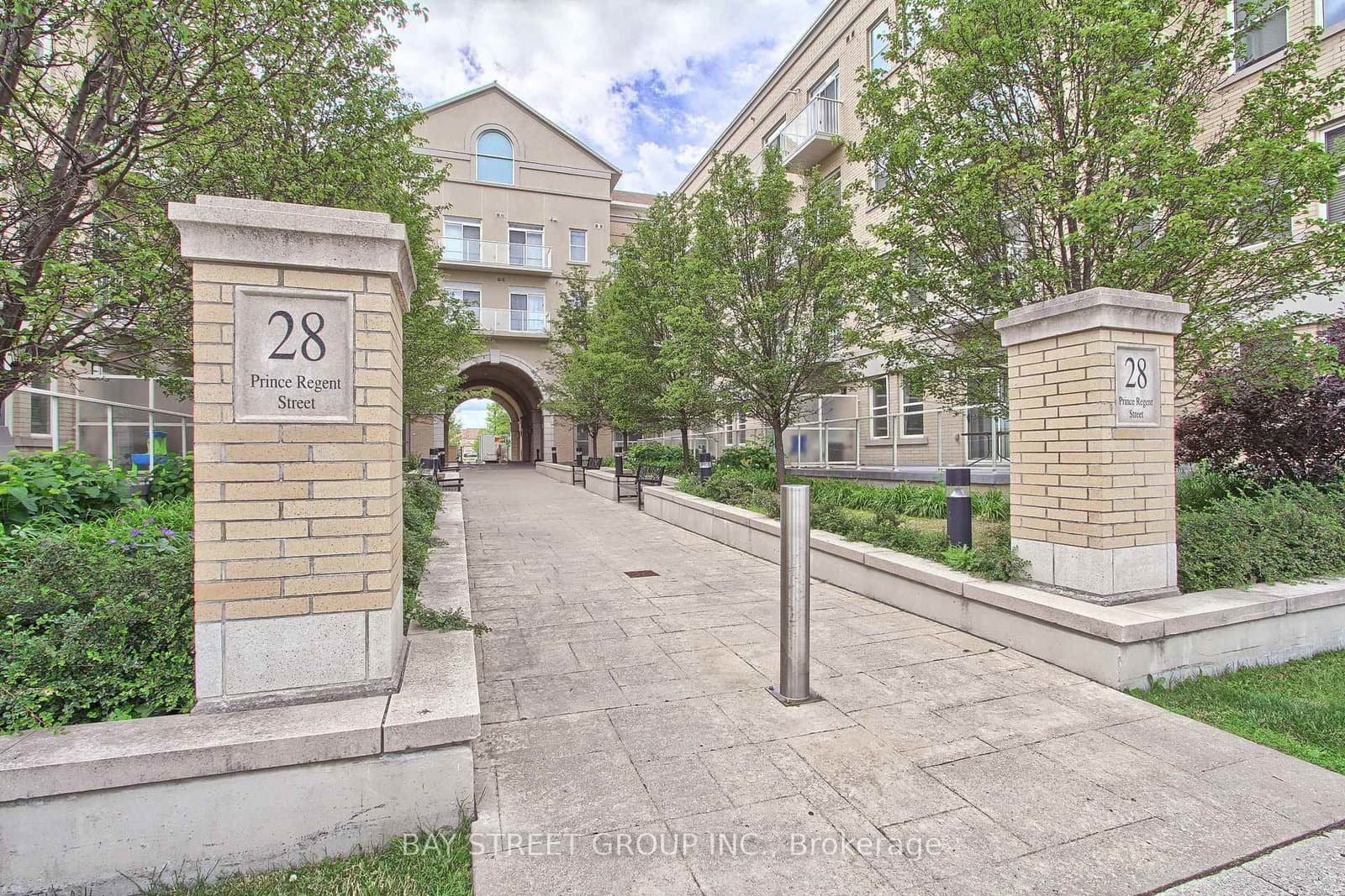 28 Prince Regent Street, Unit PH8 thumbnail 3
