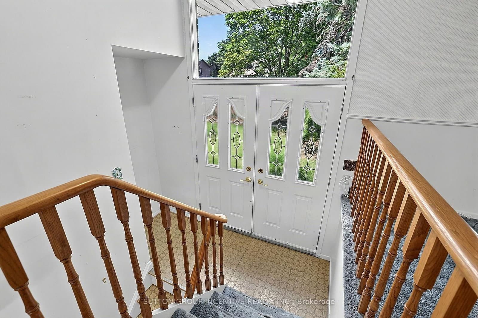 37 Moore Park Drive thumbnail 5