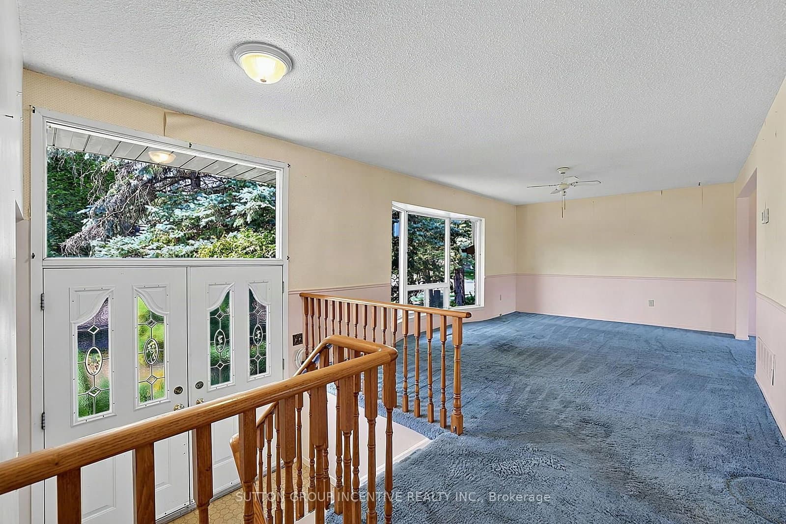 37 Moore Park Drive thumbnail 6