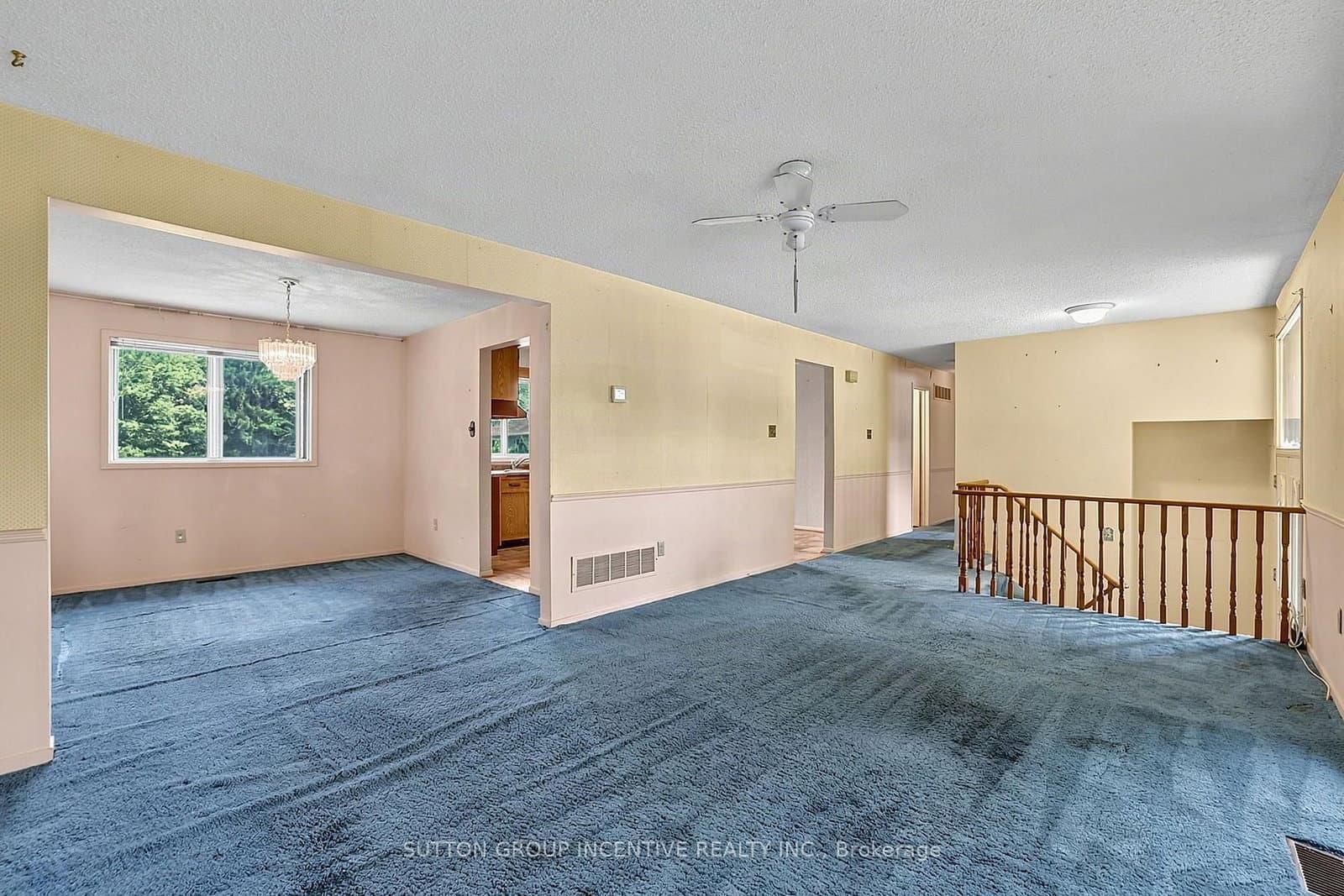 37 Moore Park Drive thumbnail 8