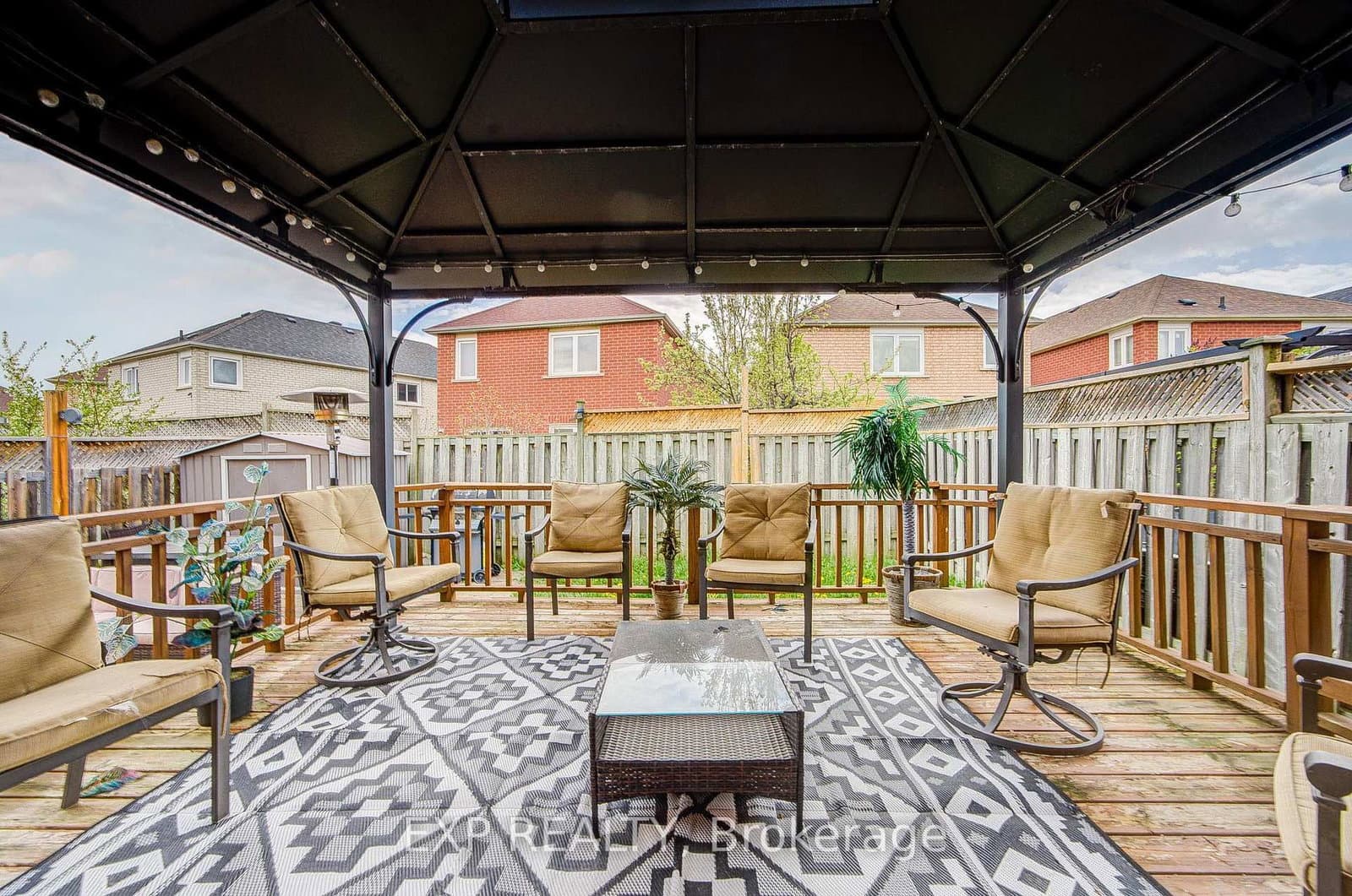 211 Sophia Road thumbnail 41