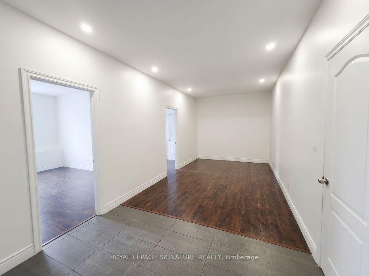 15 Barrie Street, Unit Upper 1 thumbnail 8