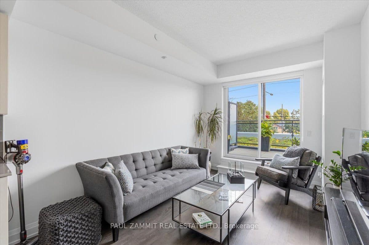 7890 Bathurst Street, Unit 203 thumbnail 12