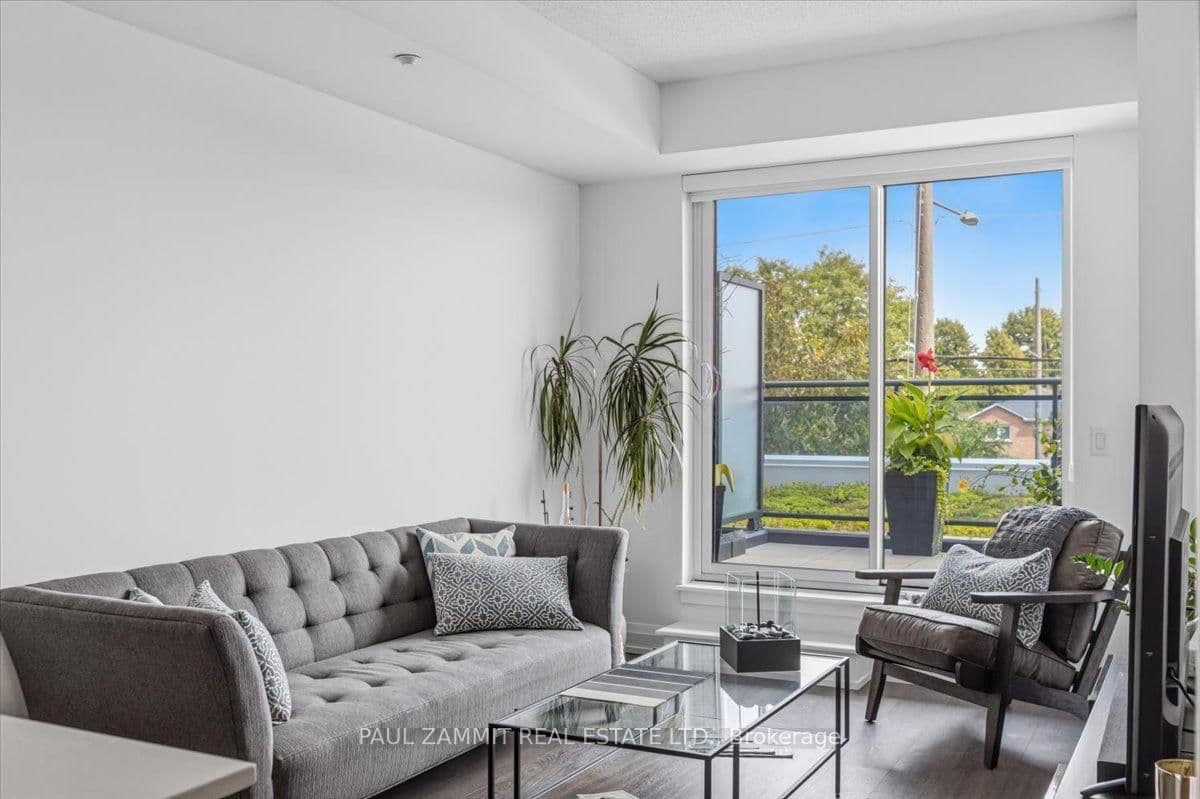 7890 Bathurst Street, Unit 203 thumbnail 14