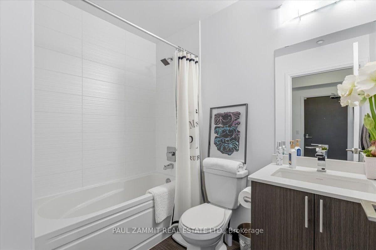7890 Bathurst Street, Unit 203 thumbnail 15