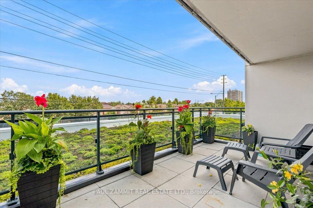 7890 Bathurst Street, Unit 203 thumbnail 17