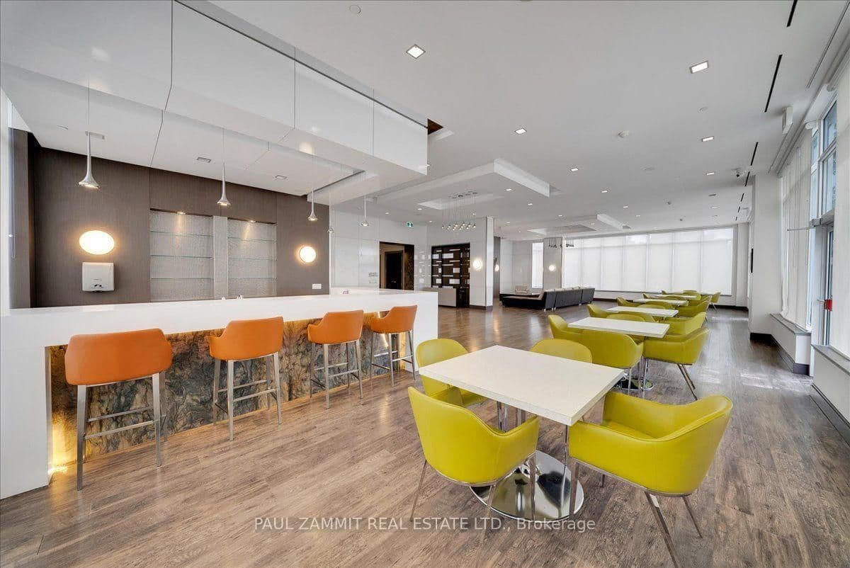 7890 Bathurst Street, Unit 203 thumbnail 36