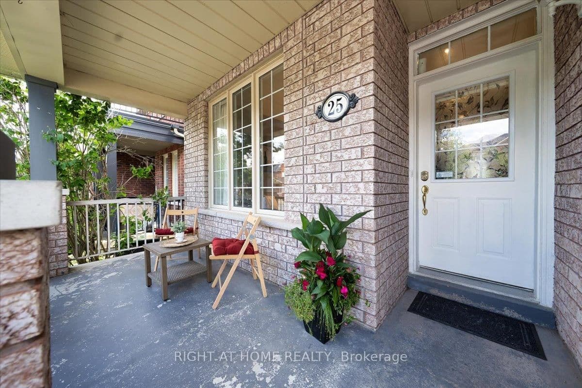 25 Longwood Avenue thumbnail 2