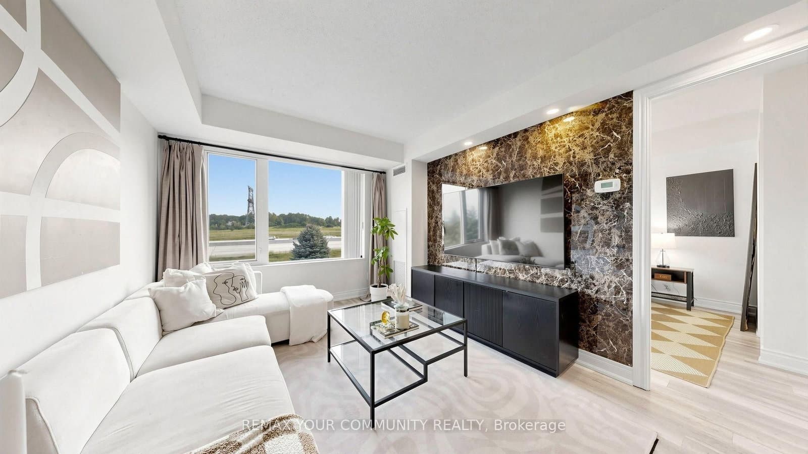 273 South Park Road, Unit 215 - Image 1
