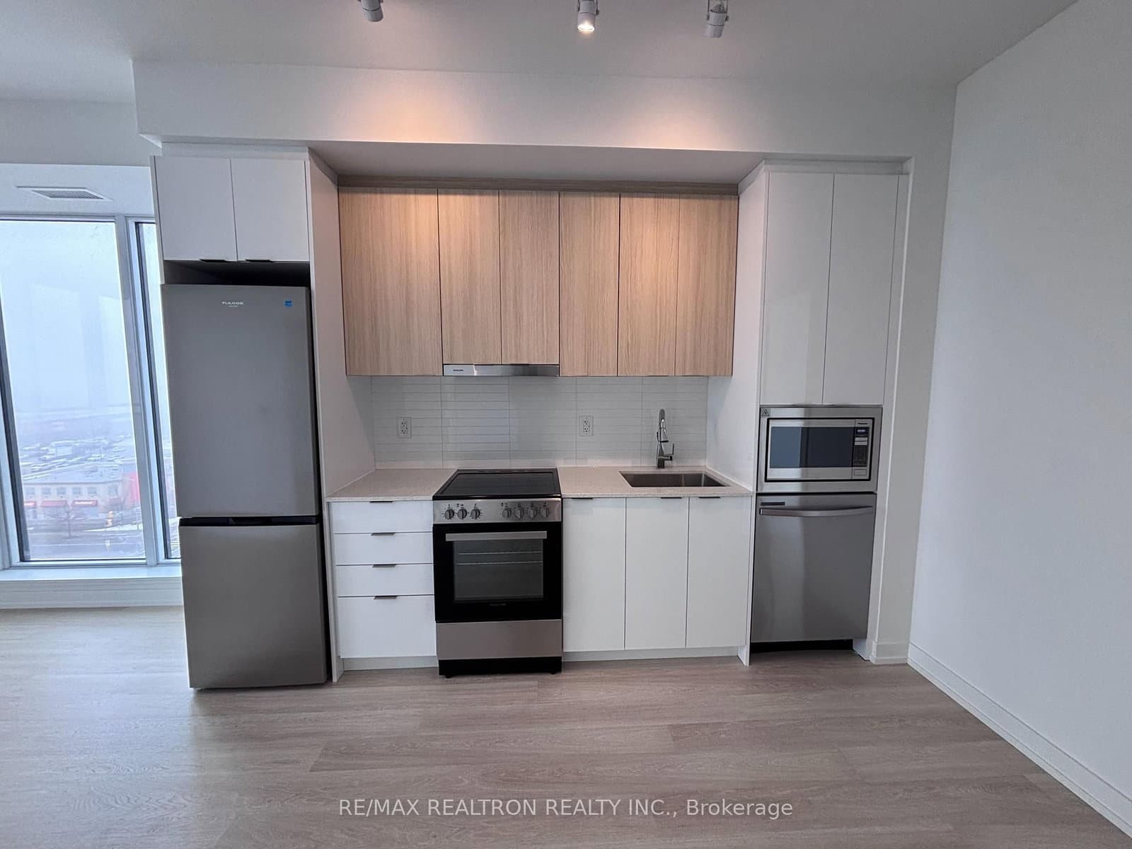 9763 Markham Road, Unit 1009 thumbnail 3