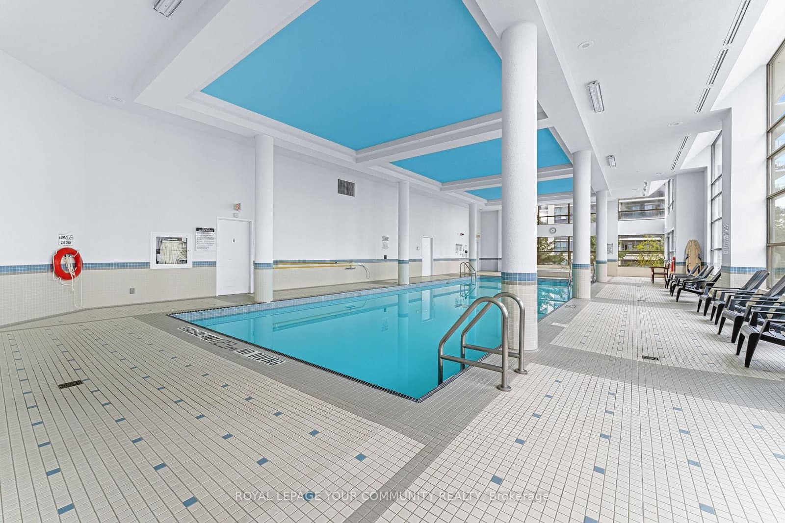 50 Disera Drive, Unit 215 thumbnail 32
