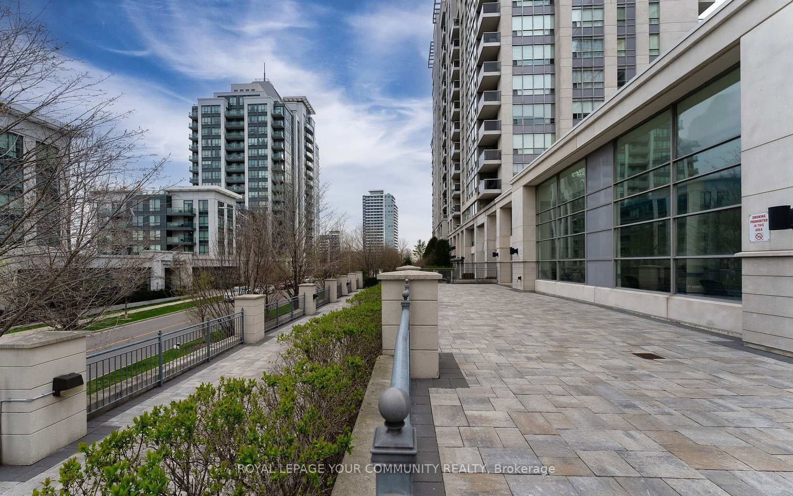 50 Disera Drive, Unit 215 thumbnail 35