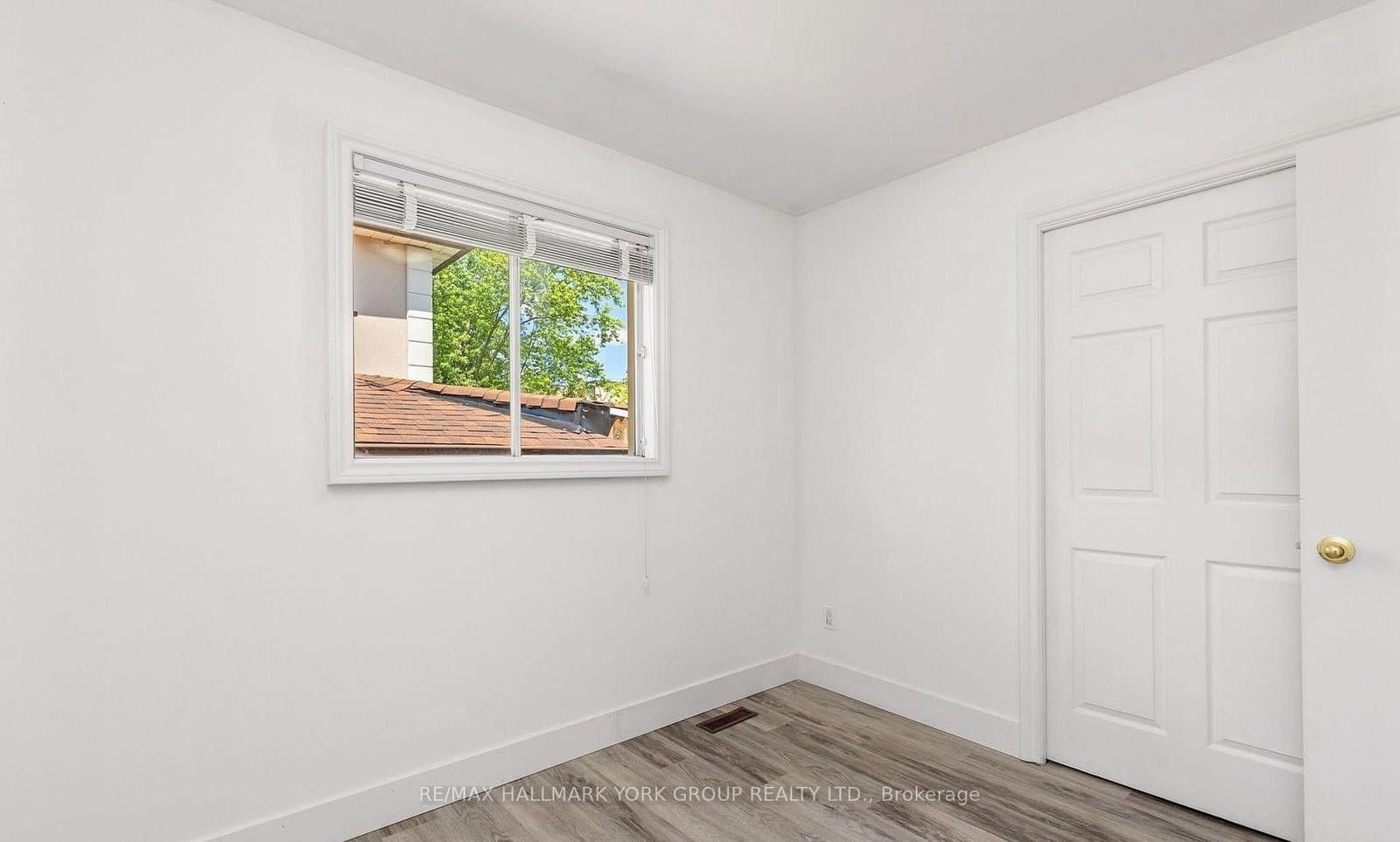 79 Maplegrove Avenue thumbnail 18