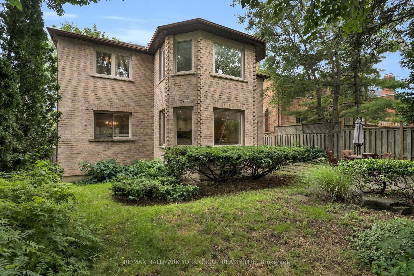 95 Gilbank Drive thumbnail 40