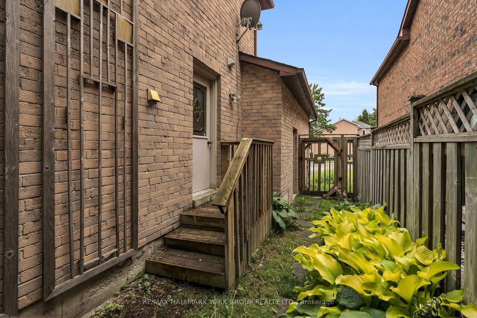 95 Gilbank Drive thumbnail 42