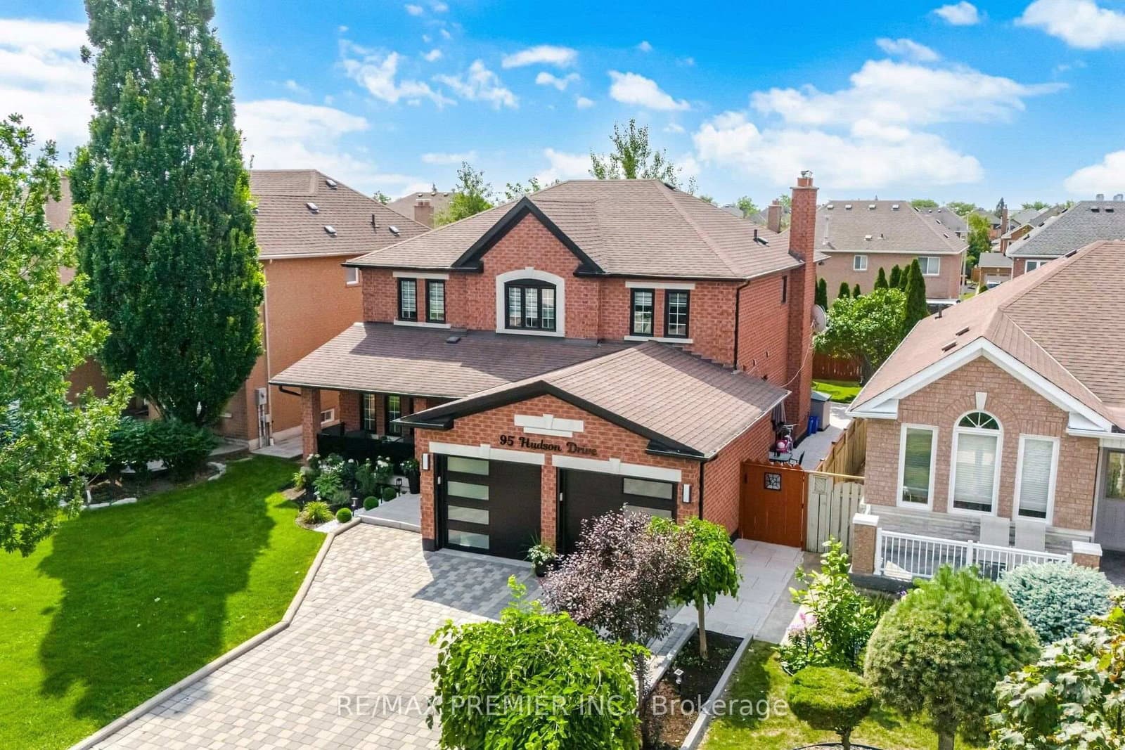 95 Hudson Drive thumbnail 2