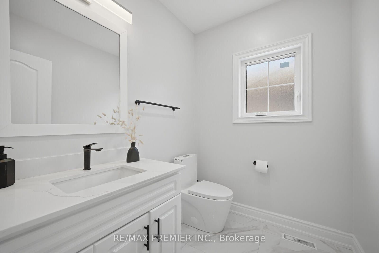 95 Hudson Drive thumbnail 20