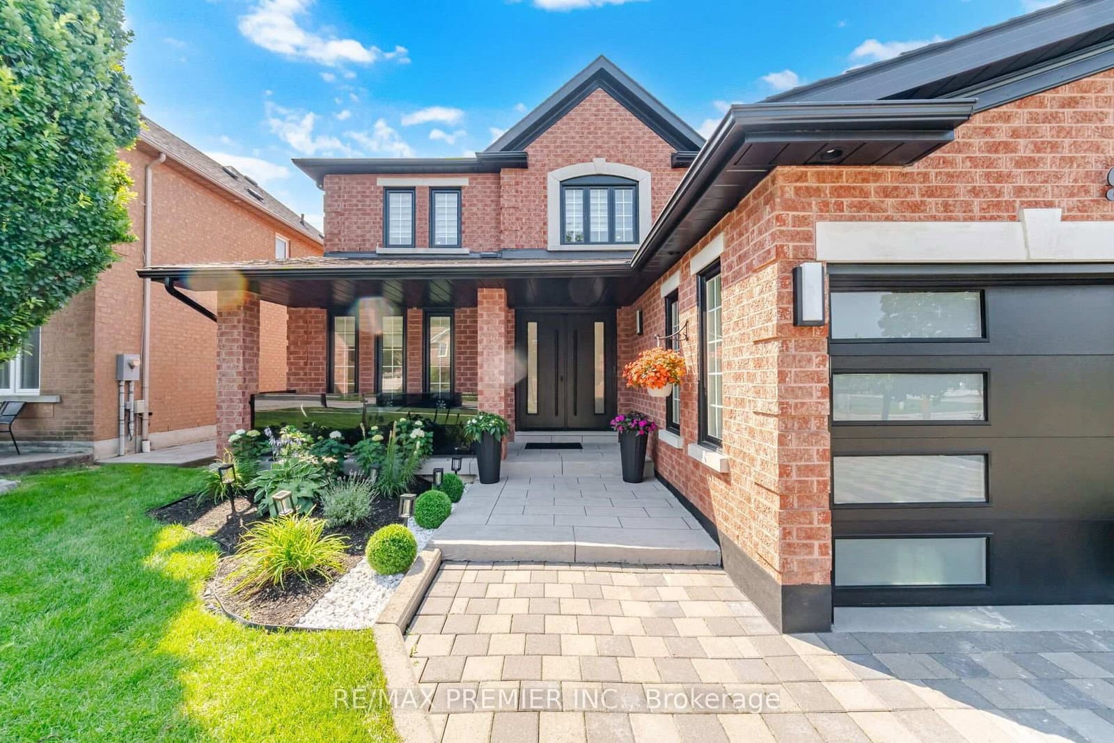 95 Hudson Drive thumbnail 4