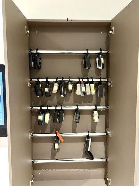 5 Meadowdale Road, Unit 809 thumbnail 17