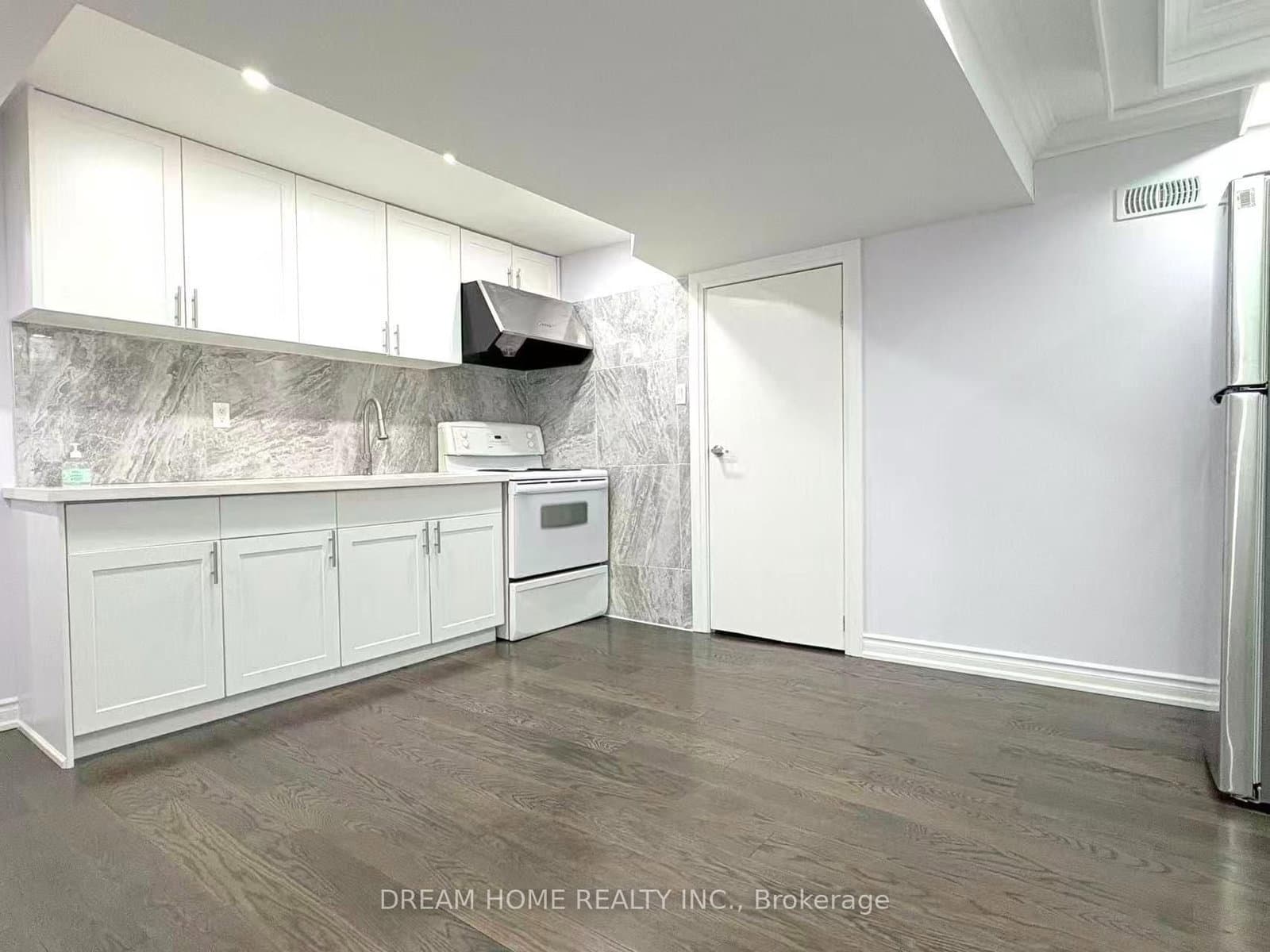 19 Erintol Way, Unit Bsmt thumbnail 6