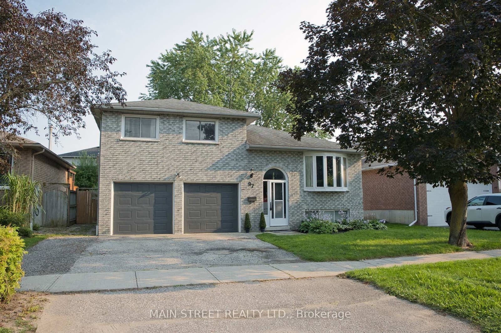 97 Riverglen Drive - Image 1