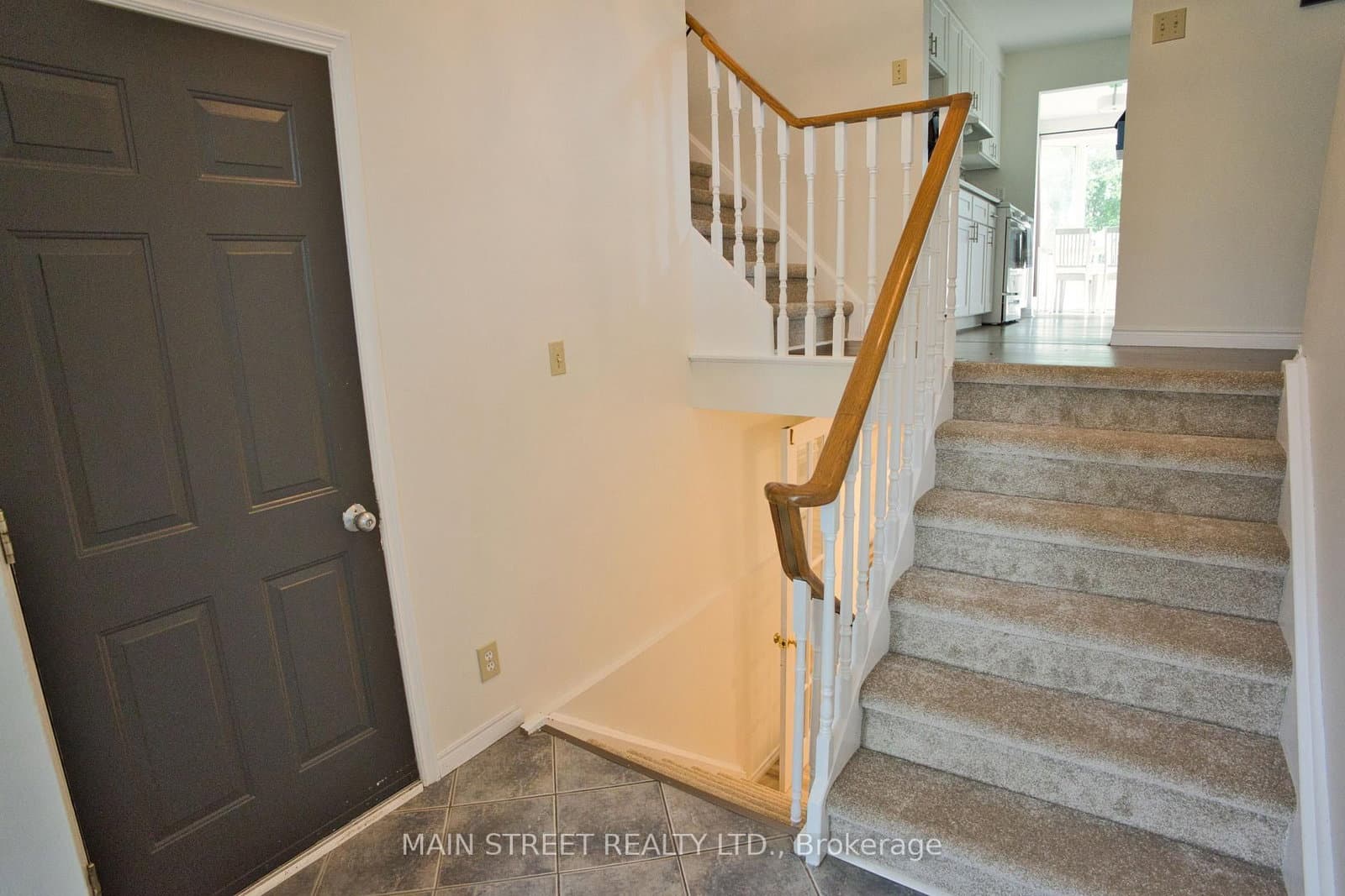 97 Riverglen Drive thumbnail 3