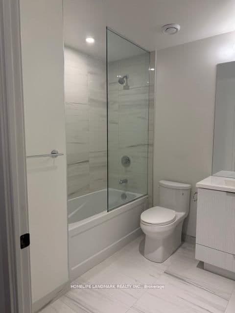 8 Interchange Way, Unit 2212 thumbnail 7