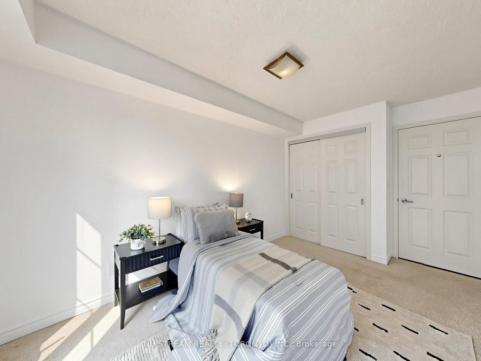 7 Brighton Place, Unit 5 thumbnail 32
