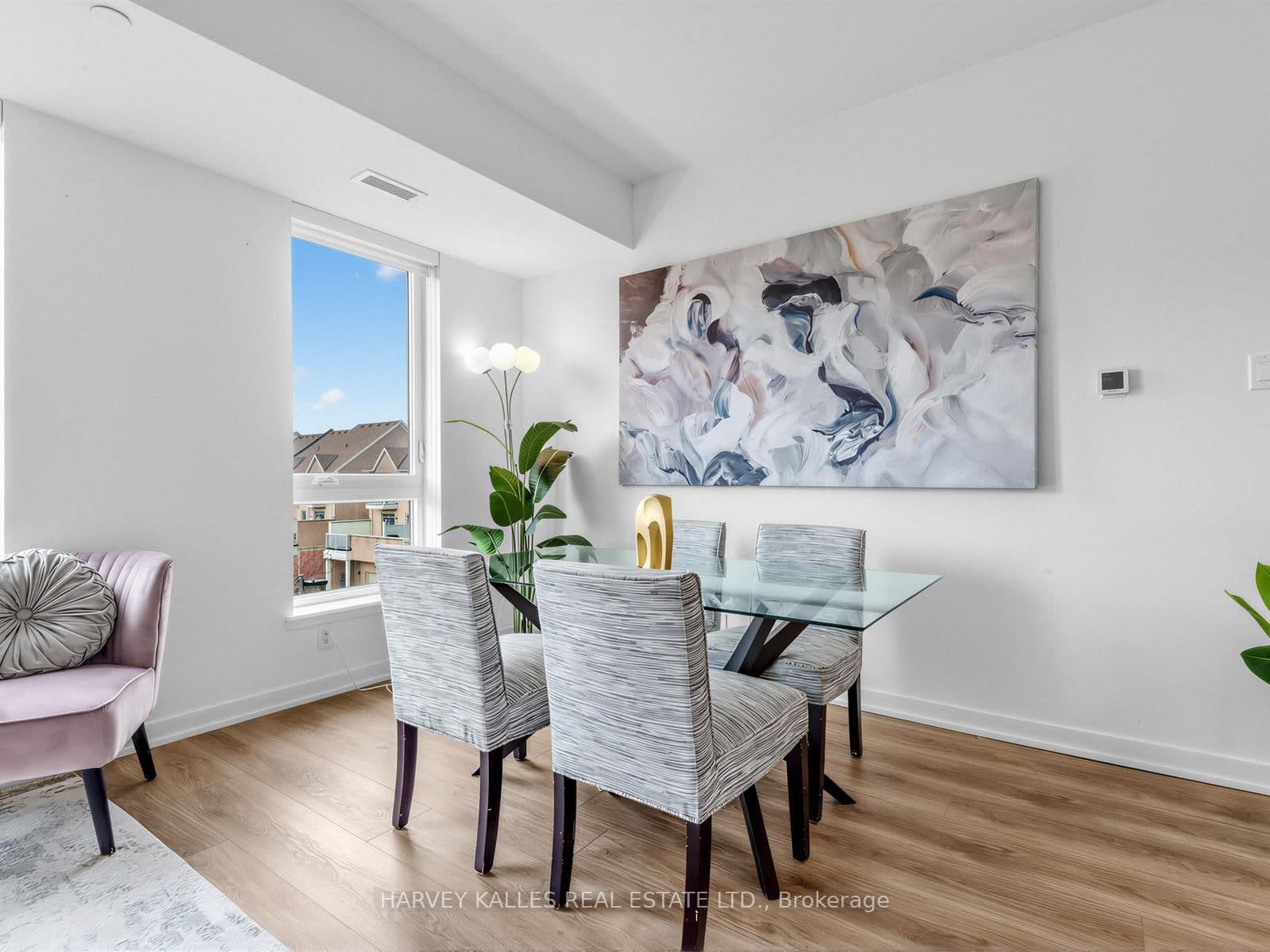 101 Cathedral High Street, Unit 329 thumbnail 8